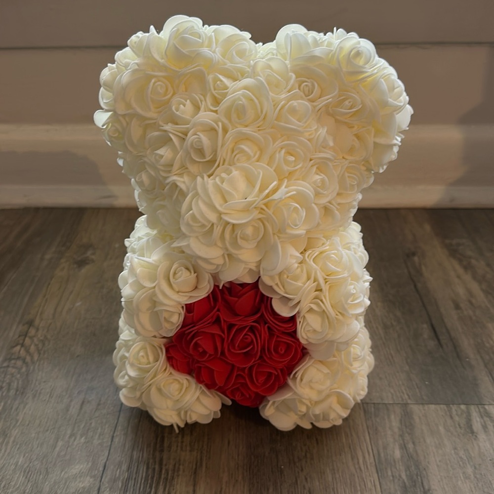 Artificial flower Teddy Bear